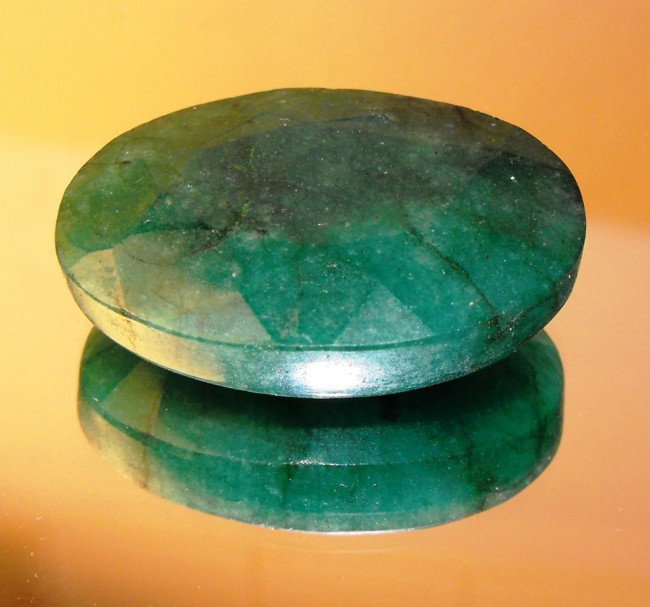 99 ct Emerald Gem - $ 5000 GG GIA: All of our evaluations use some or all of the following Gemological tools. : A fully corrected triplet loupe, binocular microscope, master color comparison diamond set, electronic carat balancing scal