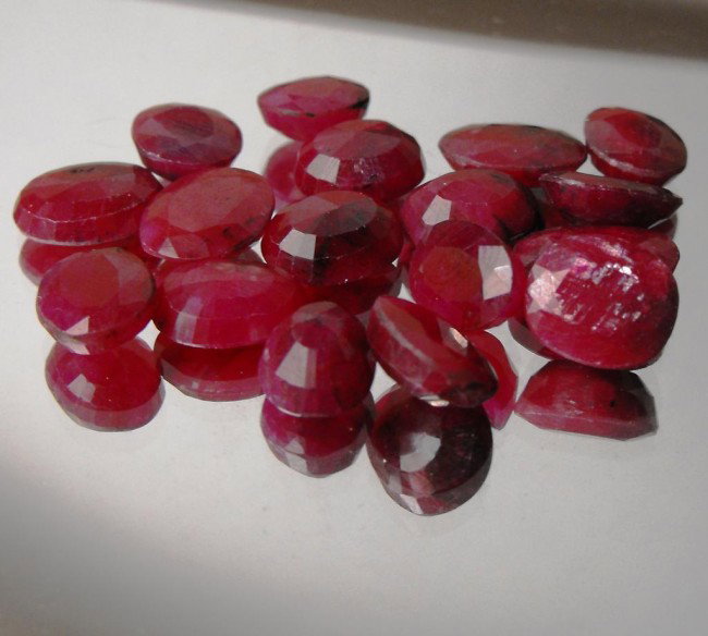 67 tcw Ruby Parcel - $5000 GG GIA: All of our evaluations use some or all of the following Gemological tools. : A fully corrected triplet loupe, binocular microscope, master color comparison diamond set, electronic carat balancing scal