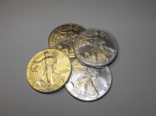 Silver Eagles (4) Pure Silver 1 oz Each: We offer at auction some of the best quality tangible assets. We strive to make your bidding experience the best on the net. Weekly sales of large bulk lots, individual lots and simply the most offeri