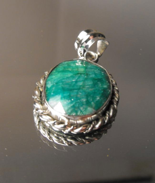 10.70 ct Emerald Pendant Sterling $ 2100 GG GIA: This item was appraised with the gemstone in mount. Each gemstone has been evaluated on a case by case basis, some stones are higher quality than others and will be more valuable than larger stones of