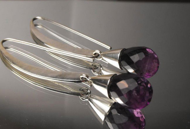 11.62 tcw Amethyst E/R Brio's Sterling $ 575 GG: This item was appraised with the gemstone in mount. Each gemstone has been evaluated on a case by case basis, some stones are higher quality than others and will be more valuable than larger stones of