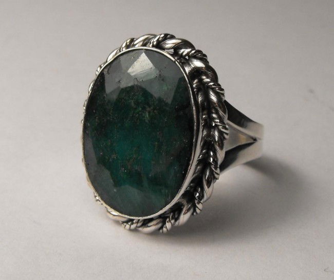 8.1 ct Emerald Ring Silver $ 1450 GG GIA: This item was appraised with the gemstone in mount. Each gemstone has been evaluated on a case by case basis, some stones are higher quality than others and will be more valuable than larger stones of