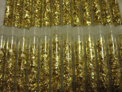 Lot of (20) Gold Leaf Vials- Non Bullion- Flakes: We offer at auction some of the best quality tangible assets. We strive to make your bidding experience the best on the net. Weekly sales of large bulk lots, individual lots and simply the most offeri