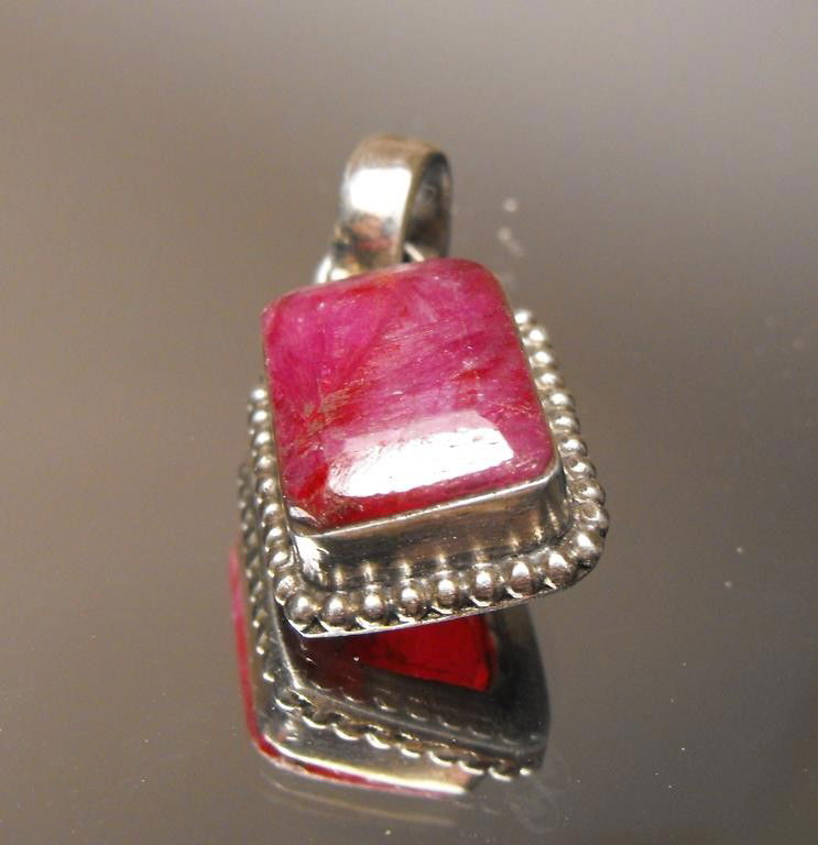 4.71 ct Ruby Pendant Sterling $ 1235 GG GIA: This item was appraised with the gemstone in mount. Each gemstone has been evaluated on a case by case basis, some stones are higher quality than others and will be more valuable than larger stones of