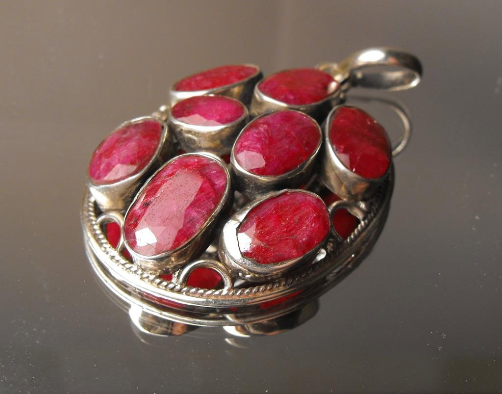 30.02 ct Ruby Pendant Sterling $ 4500 GG GIA: This item was appraised with the gemstone in mount. Each gemstone has been evaluated on a case by case basis, some stones are higher quality than others and will be more valuable than larger stones of