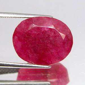 A 3 ct. Ruby Gemstone: Item is natural earth mined. Independent Certification