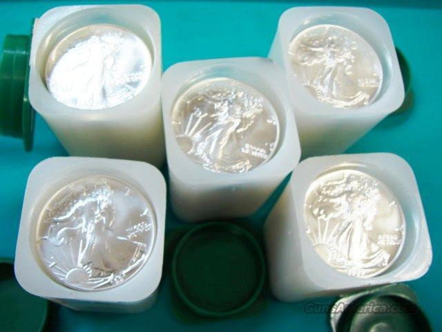 Lot of 100 Silver Eagles Bullion Rounds: Lot of 100 Silver Eagles Bullion Rounds