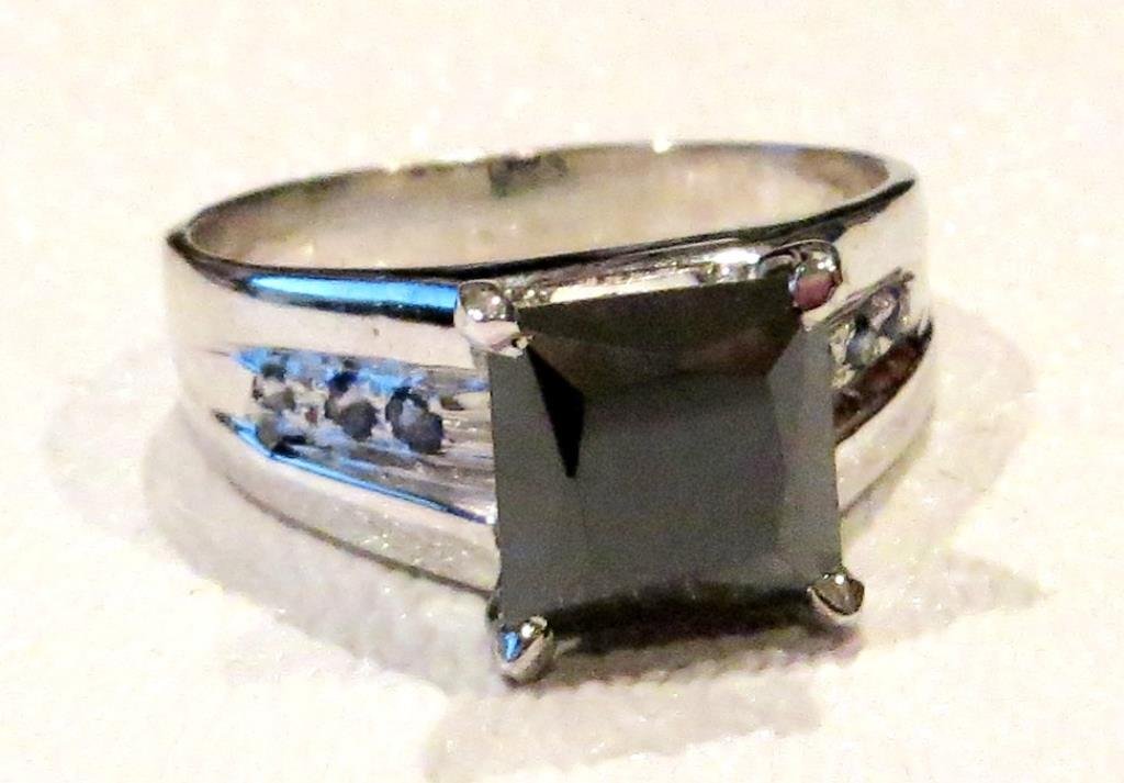 3.10 Moissanite & Sapphire Ring in Sterling: Item is exact item in photo. Bidder is responsible for all values. All sales are final.