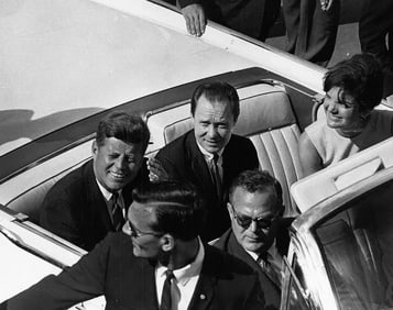 John F. Kennedy with Jackie Photo Print