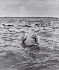 Herb Ritts - Floating Torso, 1987.