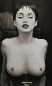 Herb Ritts - Floating Torso, 1987.