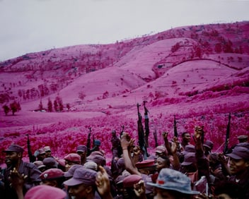 RICHARD MOSS 'LA VIE EN ROSE' PHOTO PRINT