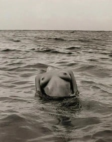 Herb Ritts - Floating Torso, 1987.