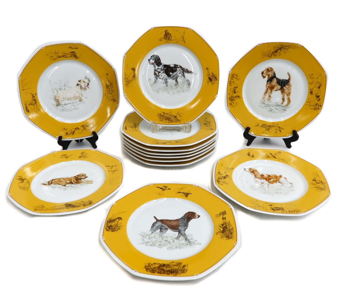 12 Hermes Paris Chiens Courants and Chiens d'Arret Porcelain Dinner Plates (1 of 13)