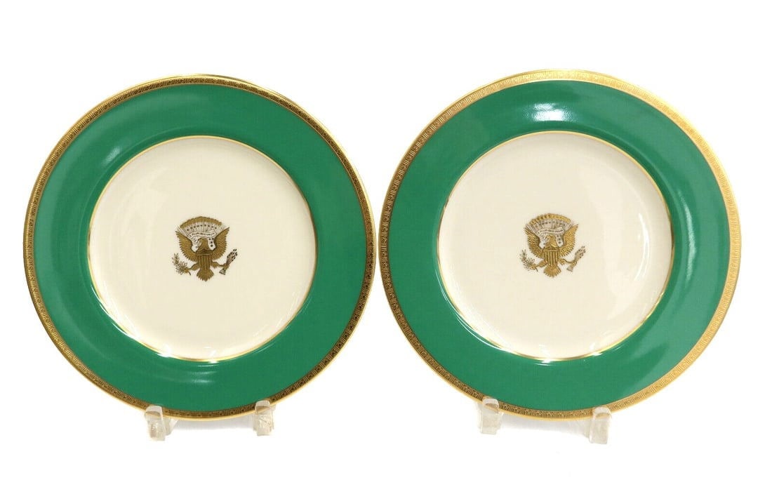 Pair President Jimmy Carter Lenox Porcelain White House Dinner Plates , 1980 (1 of 7)