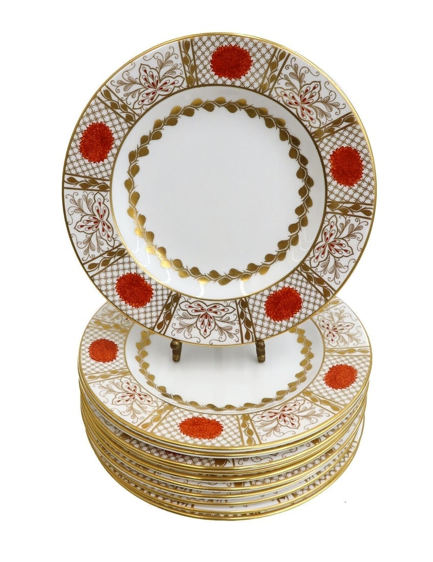 11 Abbeydale Porcelain Dessert Plates in Empress, Red Rust Flowers c1940: 11 Abbeydale porcelain dessert plates in Empress, circa 1940. Red rust flowers with gilt accents to rim. Abbeydale Empress mark to underside. Weight: Approx. 9 lbs Measurements: Approx.8.375 inches di