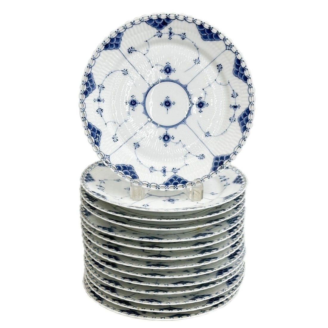 14 Royal Copenhagen Denmark Porcelain Fluted Full Lace Dinner Plates c. 1820 (1 of 10)