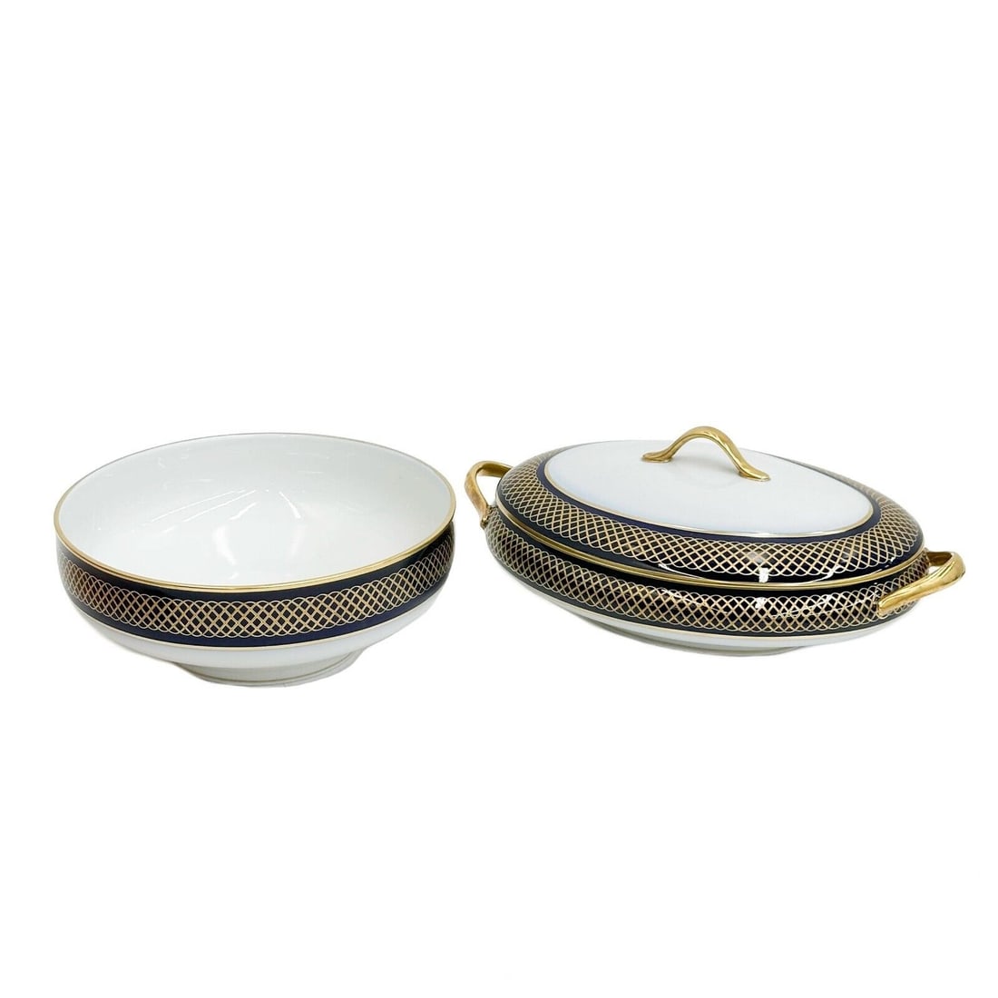 2pc Bernardaud Limoges for Asprey Lidded Tureen and Serving Bowl in Carrousel: 2 piece Bernardaud Limoges for Asprey Lidded Tureen and Bowl in Carrousel. A cobalt blue ground to the edge with ornate gilt decoration. Underside marked Bernardaud Limoges France Carrousel Asprey Wei