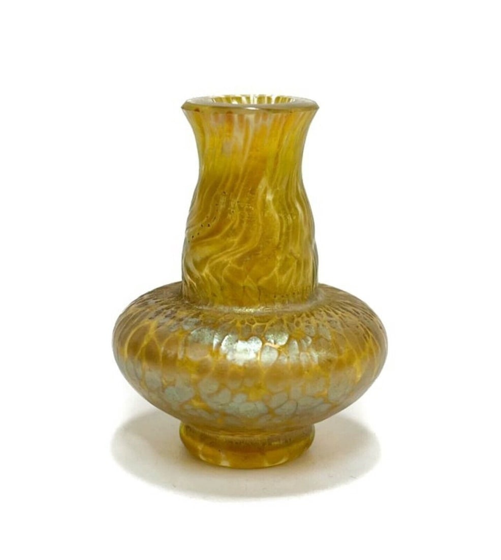 Loetz Austrian Iridescent Gold Papillion Miniature 1.825 inch Vase circa 1920: Loetz Austrian Iridescent Gold Papillion Miniature Vase, circa 1920. Polished pontil underside. Unmarked Weight: Approx. less than .5 lb Measurements: Approx. 1.5 inches diameter x 1.85 inches tall Co