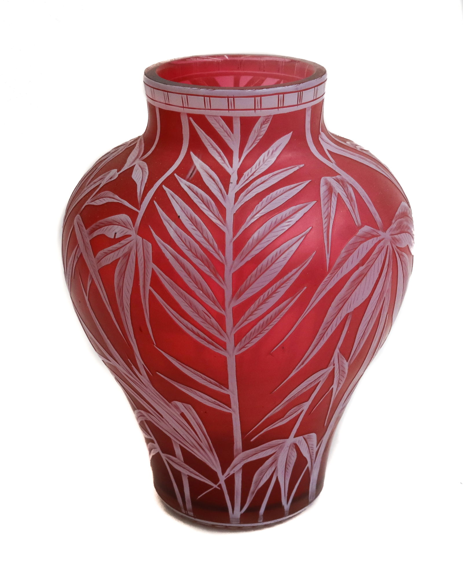 Thomas Webb Cameo Cranberry Red Art Glass Leaf Vase Signed: Thomas Webb Cameo Cranberry Red Art Glass Leaf Vase Signed. Cranberry red with carved white bamboo leaves throughout. Signed "GW" towards base. Weight Approx., 1 lbs Measures Approx., 4 inches diamete