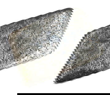 William B. Kerr Sterling Silver Card Case Etched Foliate Scrolls #5071 c1900: William B. Kerr sterling silver case #5071, circa 1900. Etched foliate scroll leaves throughout with an open monogram shield to center. William B. Kerr sterling silver marks to edge of gilt wash inter
