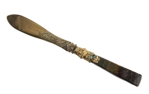 Agate Letter Opener 18k yellow gold, gilt Sterling Silver blade 19th century: 19th century Agate Handled 18k yellow gold and gilt Sterling Silver blade letter opener. Hand chased. Exquisitely hand chased 18k gold band with Turquoise gemstone details. Gilt sterling glad has has