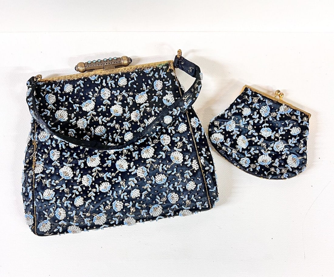 Duizend-Gans Paris evening bag with coin purse c1950 (1 of 12)