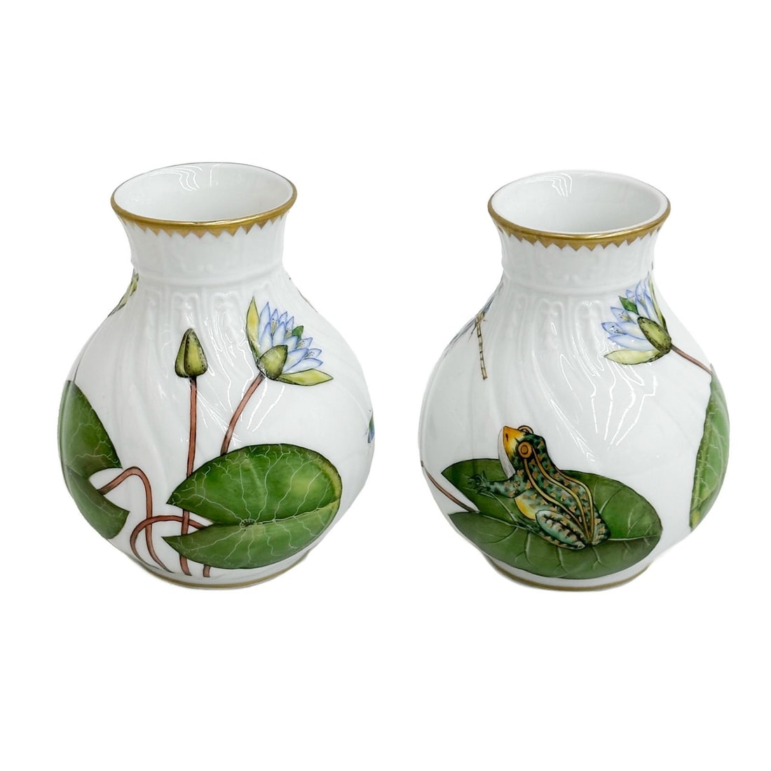 Pair Anna Weatherley Hungary Painted Porcelain Bud Vases Waterlily Seascape Frog (1 of 8)