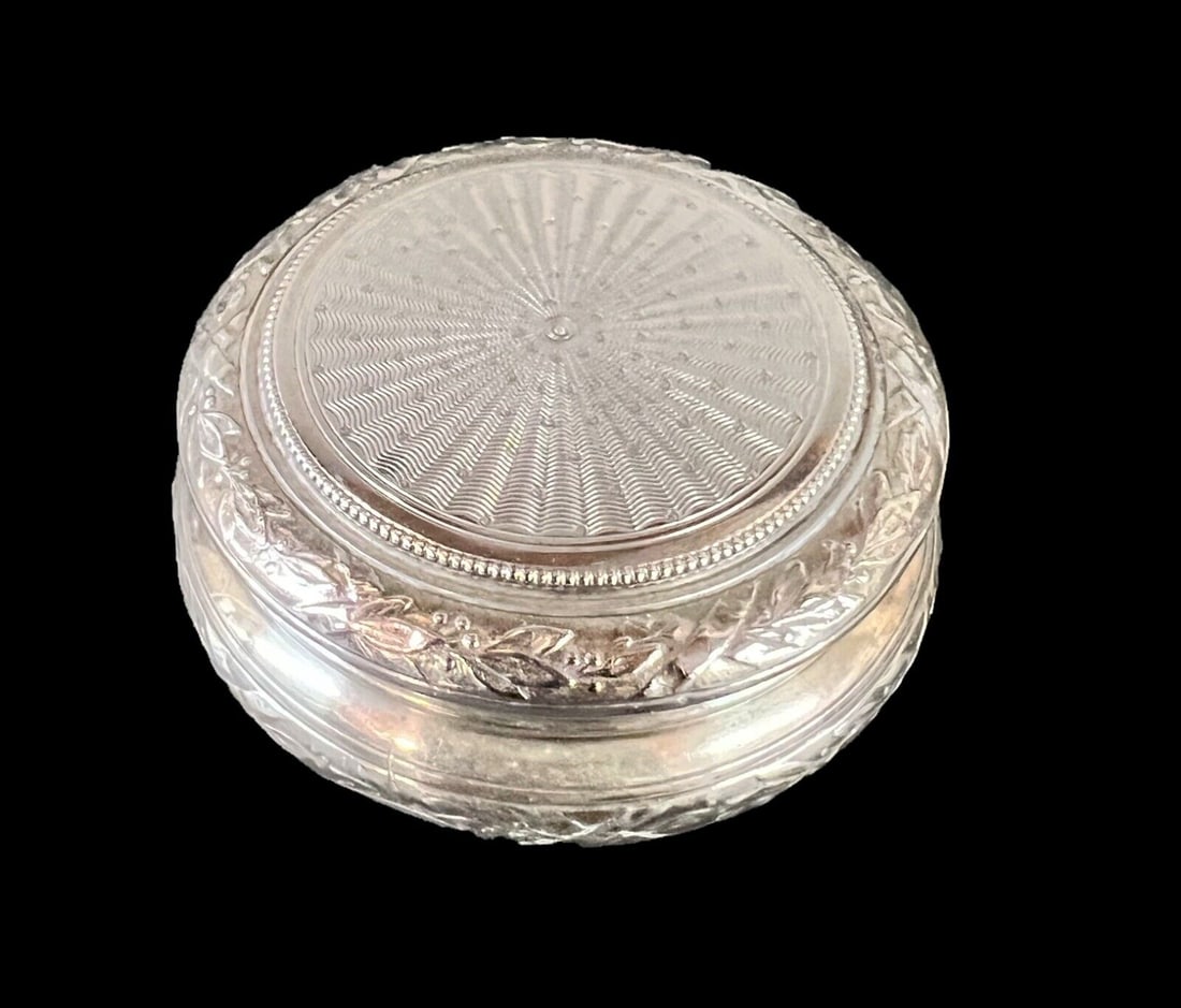 Paul Frey French 950 Silver Snuff Box c1890 (1 of 8)
