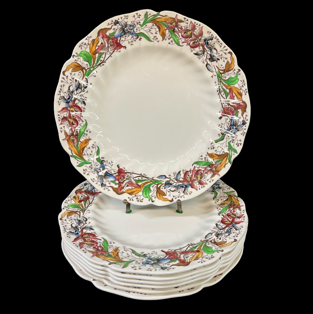 7pc Royal Doulton Tintern Floral Dinner Plates: Seven Royal Doulton Tintern Floral Dinner Plates - Hand colored transferware. Ivory color, scalloped rim. 9.25lbs Measurements: Approx. 10.5 inches diameter Condition: Very good condition, no chips or