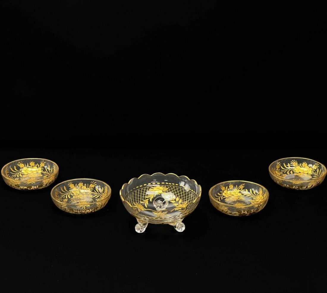 Gilt Intaglio Cut Glass Footed Bowl & 4 Small Dishes (1 of 7)