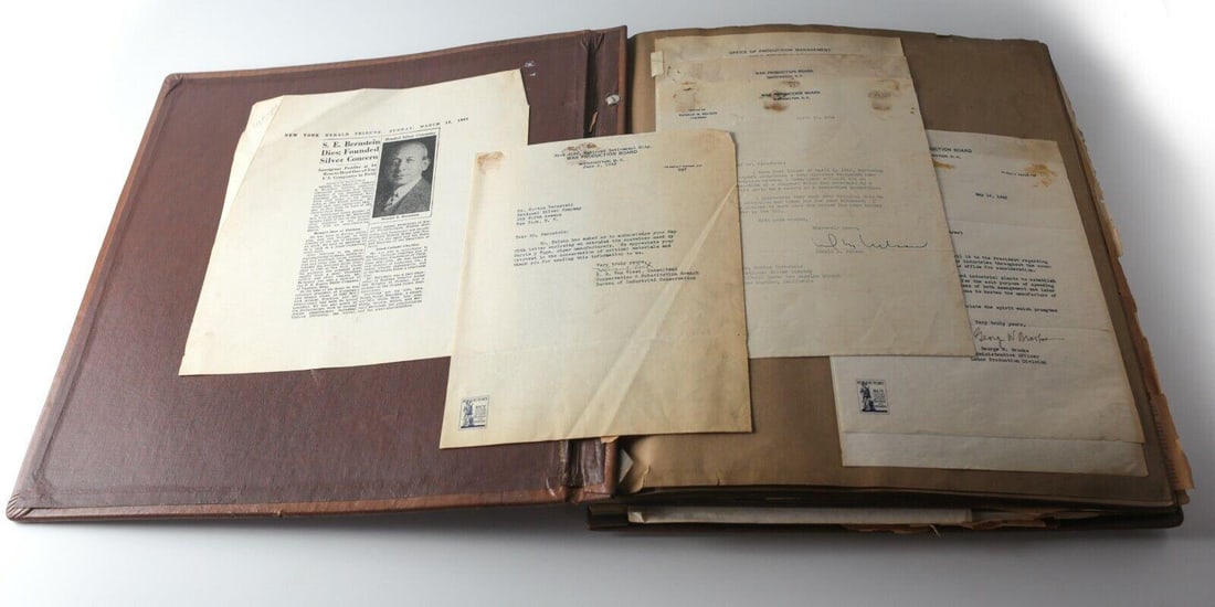 Scrapbook WWII War Effort Correspondence Military Ephemera Autographs Documents (1 of 12)