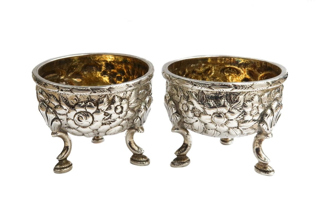 AE Andrew Ellicott Warner Coin Gilt Silver Repousse Salt Cellars 19th Century (1 of 8)
