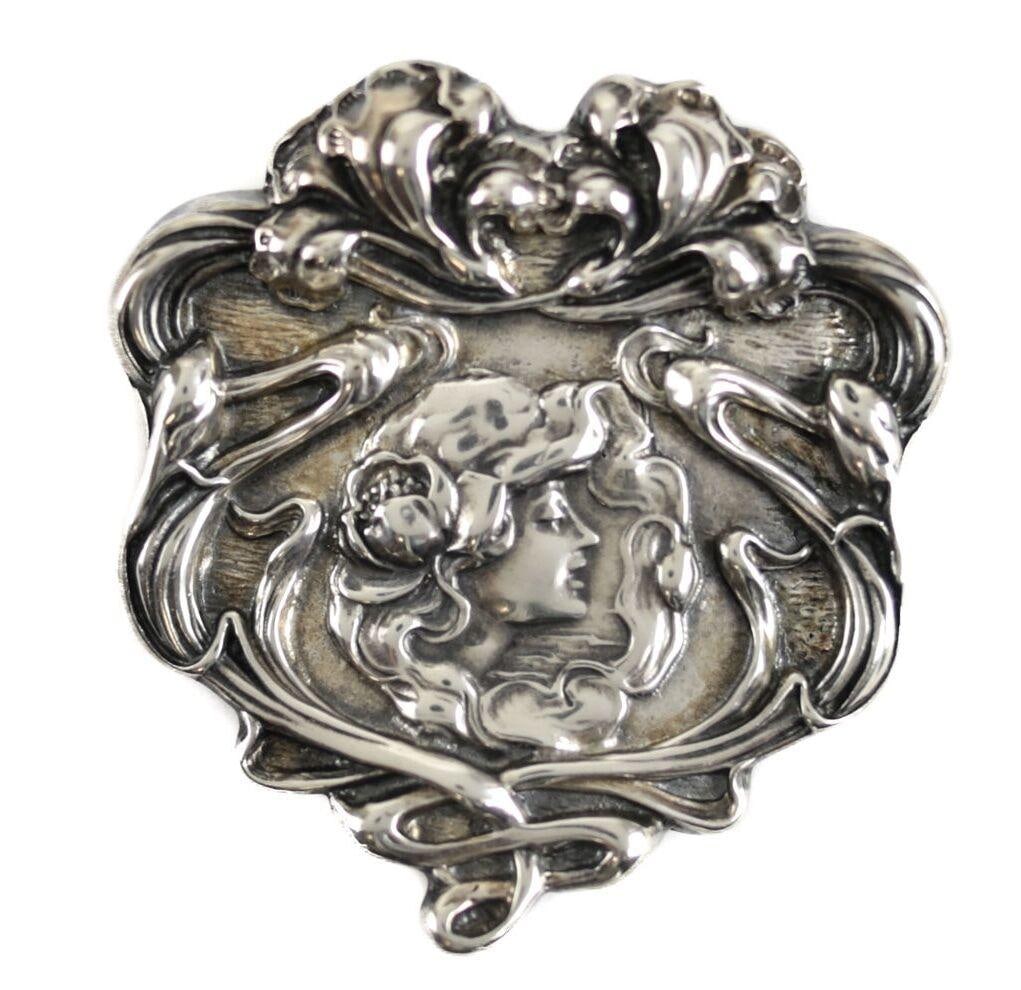 HUGE Sterling Silver Metropolitan Museum of Art MMA Art Nouveau design Brooch: Large Vintage Sterling Silver Metropolitan Museum of Art MMA Art Nouveau design Brooch, after Unger Brothers. C1967. Stunning floral motifs frame woman in profile, right facing. 61.3grams Measurements