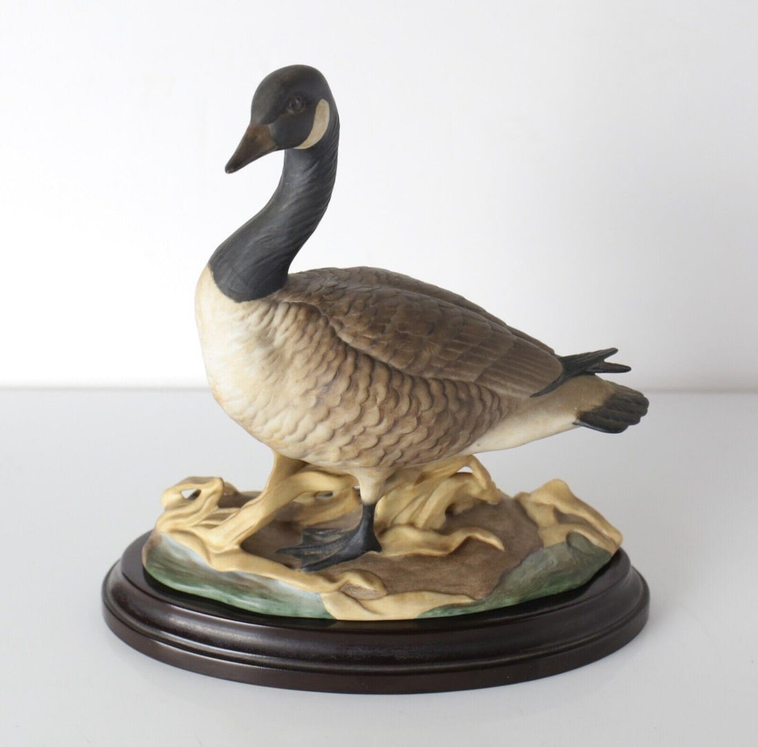 Boehm Porcelain Figurine Canada Geese, Male, No. 408. on oval porcelain stand (1 of 5)