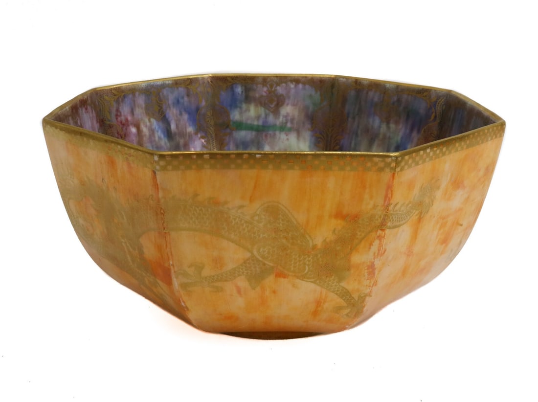 Wedgwood England Octagonal Lobed Lustre Bowl Gilt Dragons circa 1900: Wedgwood England gold lustre octagonal lobed porcelain bowl, circa 1900. Orange gold lustre ground with a gilt dragon to exterior. Multi-colored blue lustre interior with gilt decorative designs to lo