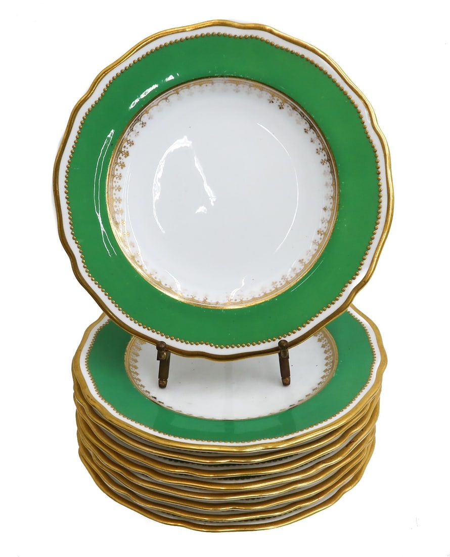 9 Copeland England Porcelain Green Gilt Scallop Rimmed Dessert Plates c1900 (1 of 9)