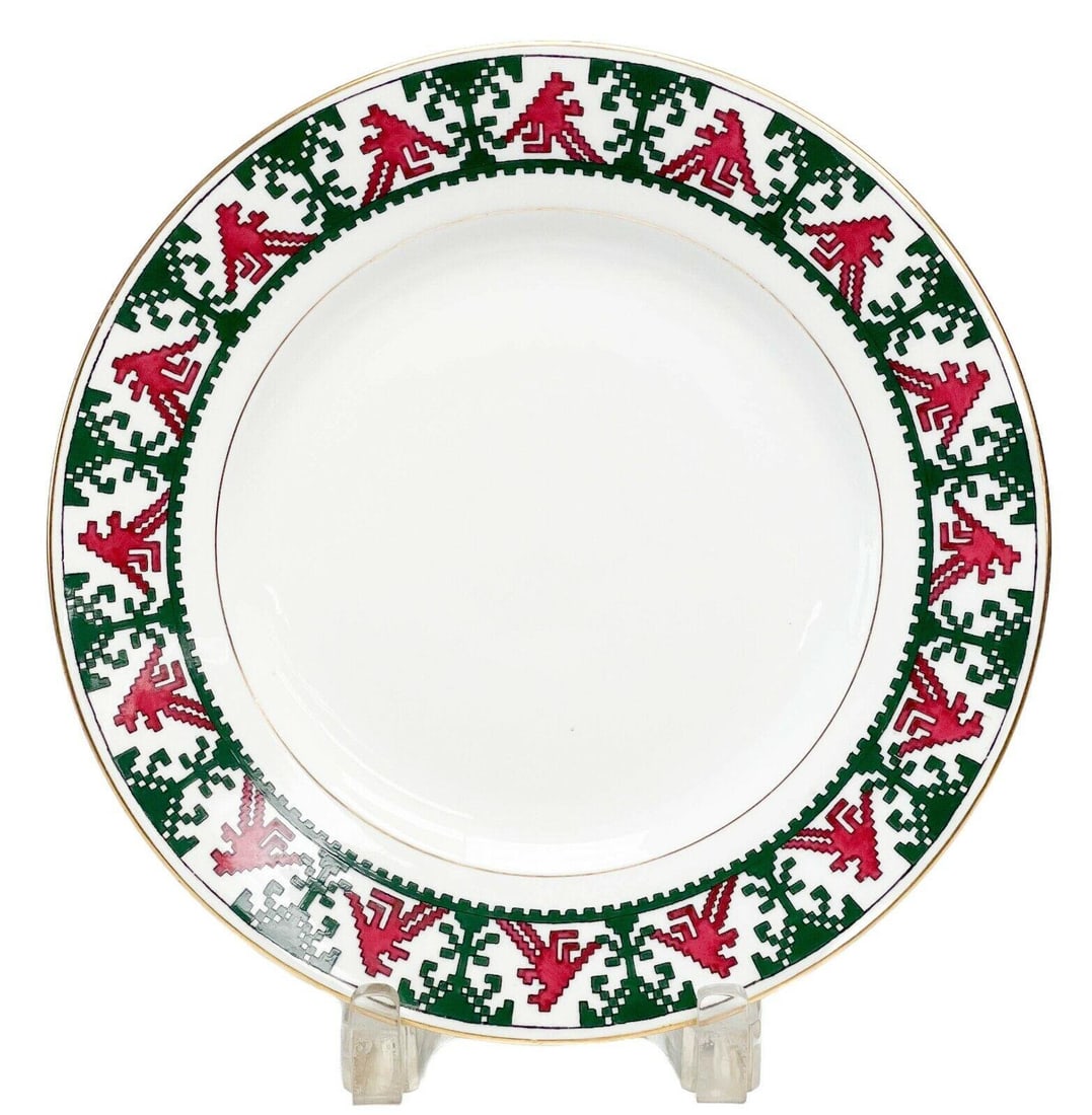 Kornilov Bros Imperial Russian Porcelain 9.6 inch Plate Red & Green c. 1910: Kornilov Bros Imperial Russian porcelain 9.6 inch plate in pattern N8, circa 1910. A white ground with red and green geometric patterns to the edge. Gilt to the rim. Underside marked JHV Kornilow Bros