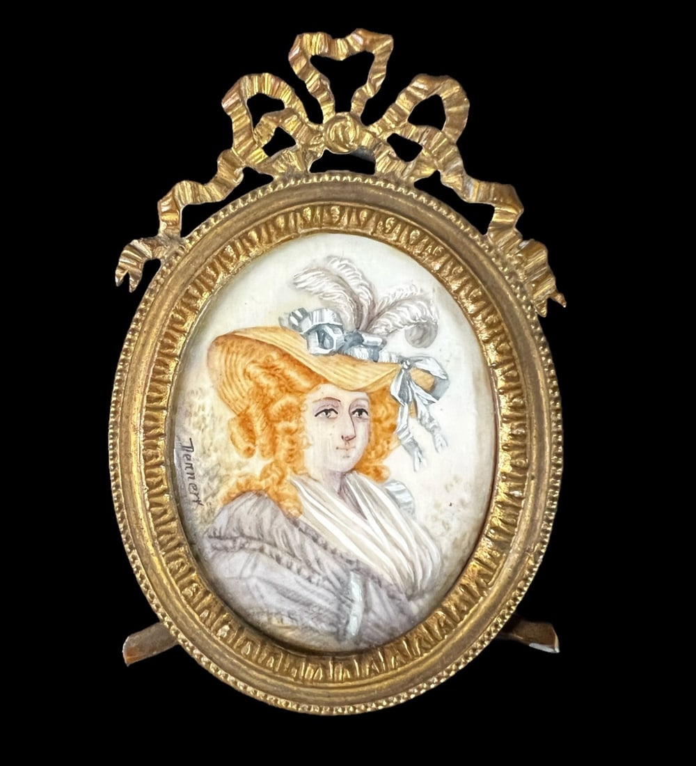 Portrait miniature Painting of a gentlewoman in elaborate hat Signed (1 of 7)