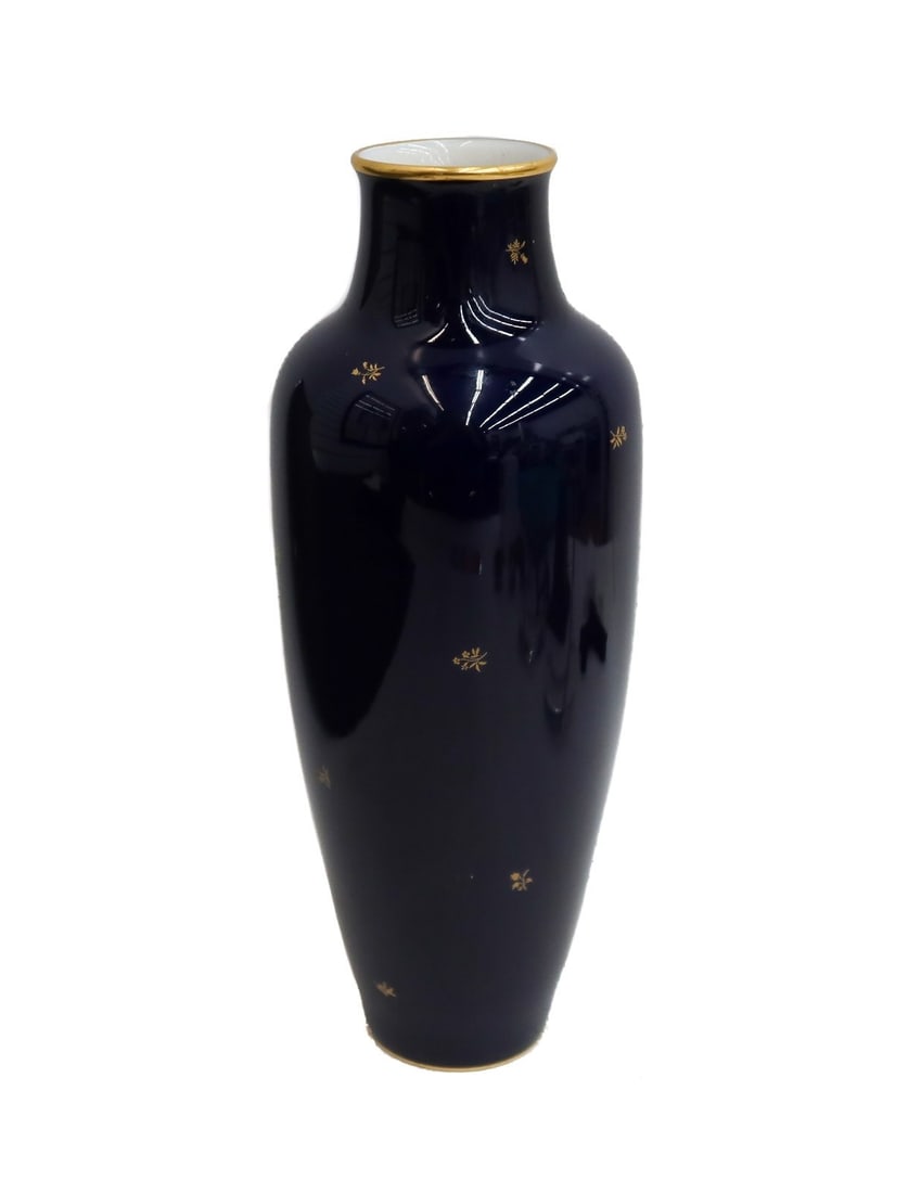 Manufacture de Sevres Cobalt Blue and Gilt Porcelain 10.5 inch Vase 1950 (1 of 12)