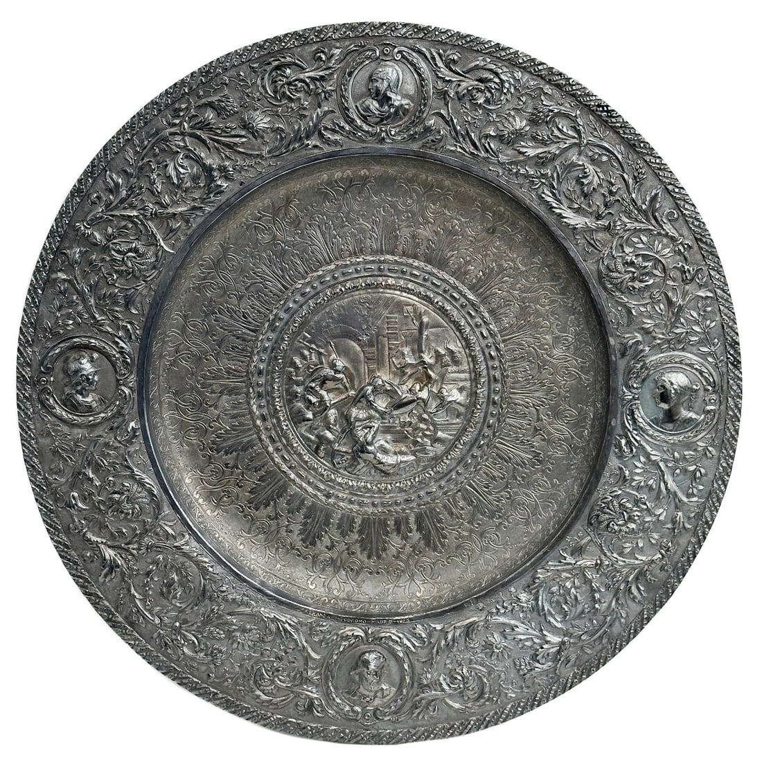 Spanish 916 Silver Repousse Charger Platter F Granda Madrid Talleres de Arte (1 of 7)