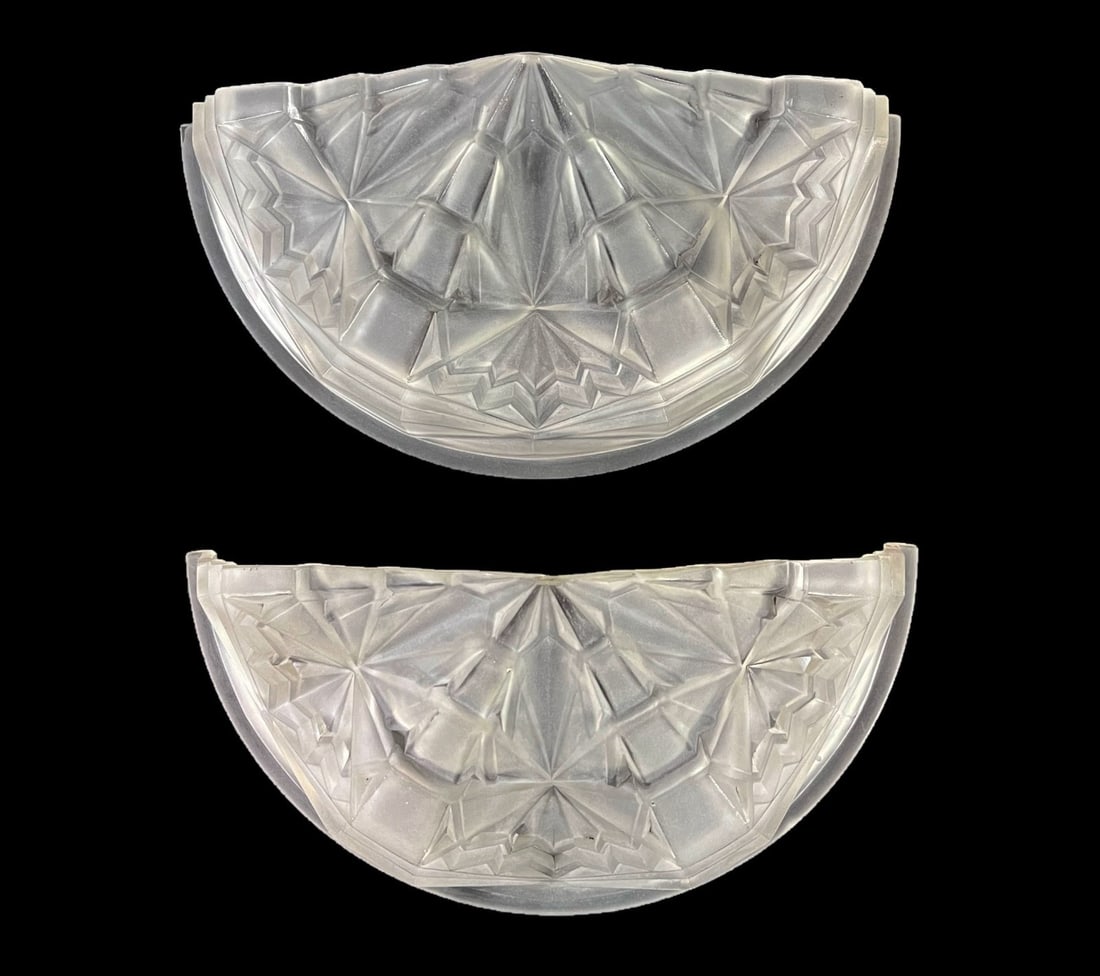 Art Deco Art Glass Wall Sconces c1920: Art Deco Art Glass Wall Sconces, frosted half round sconces with stylized design. Aluminum brackets, likely not original, no screws. 6lbs Measurements: Approx. 13.5 inches wide x 7 x 5 inches deep Con