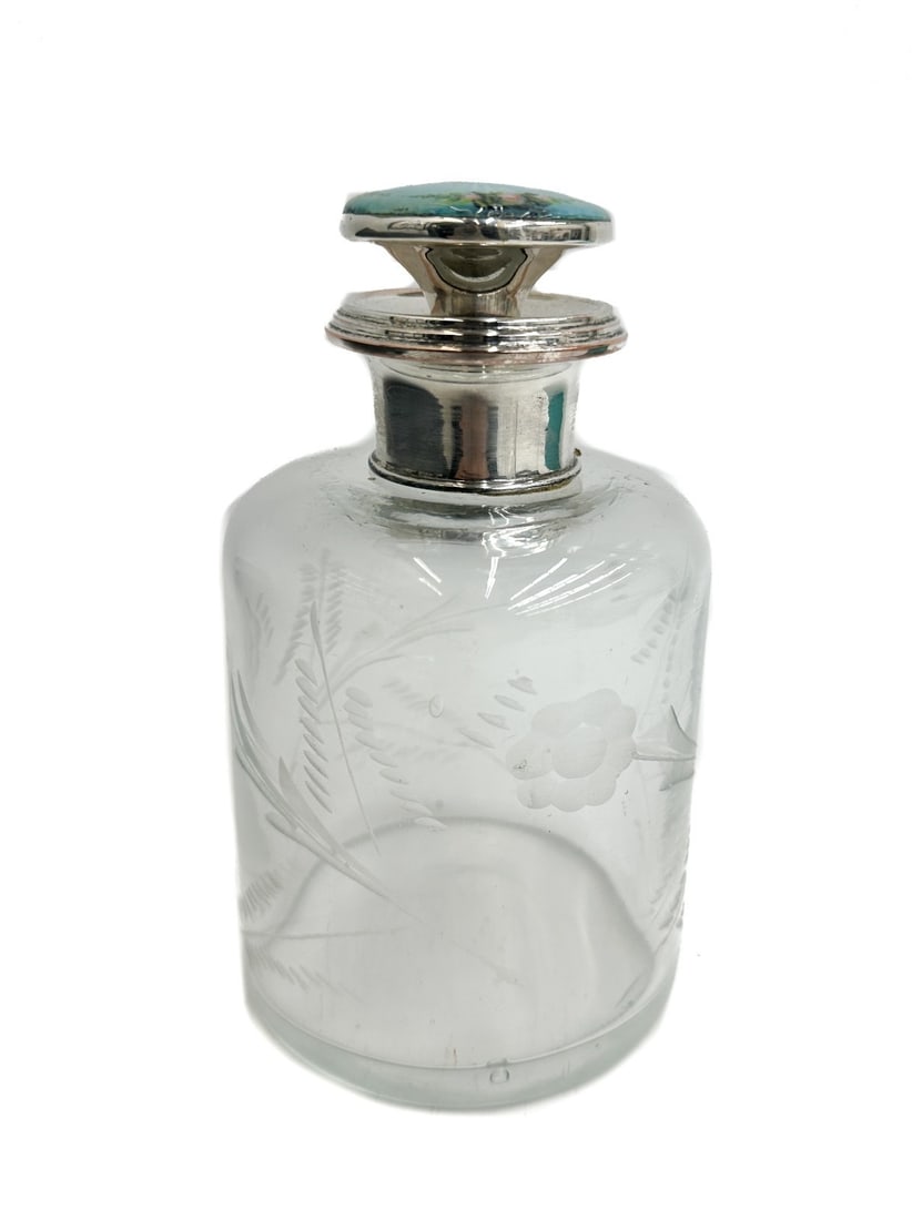 GH & French Guilloche Enamel Sterling Silver Etched Glass Decanter circa 1900: GH & French Guilloche Enamel Sterling Silver Etched Glass Decanter circa 1900. Etched flowers to the body of the glass with a blue guilloche enamel floral stopper. Marked GHF sterling to stopper. Weig