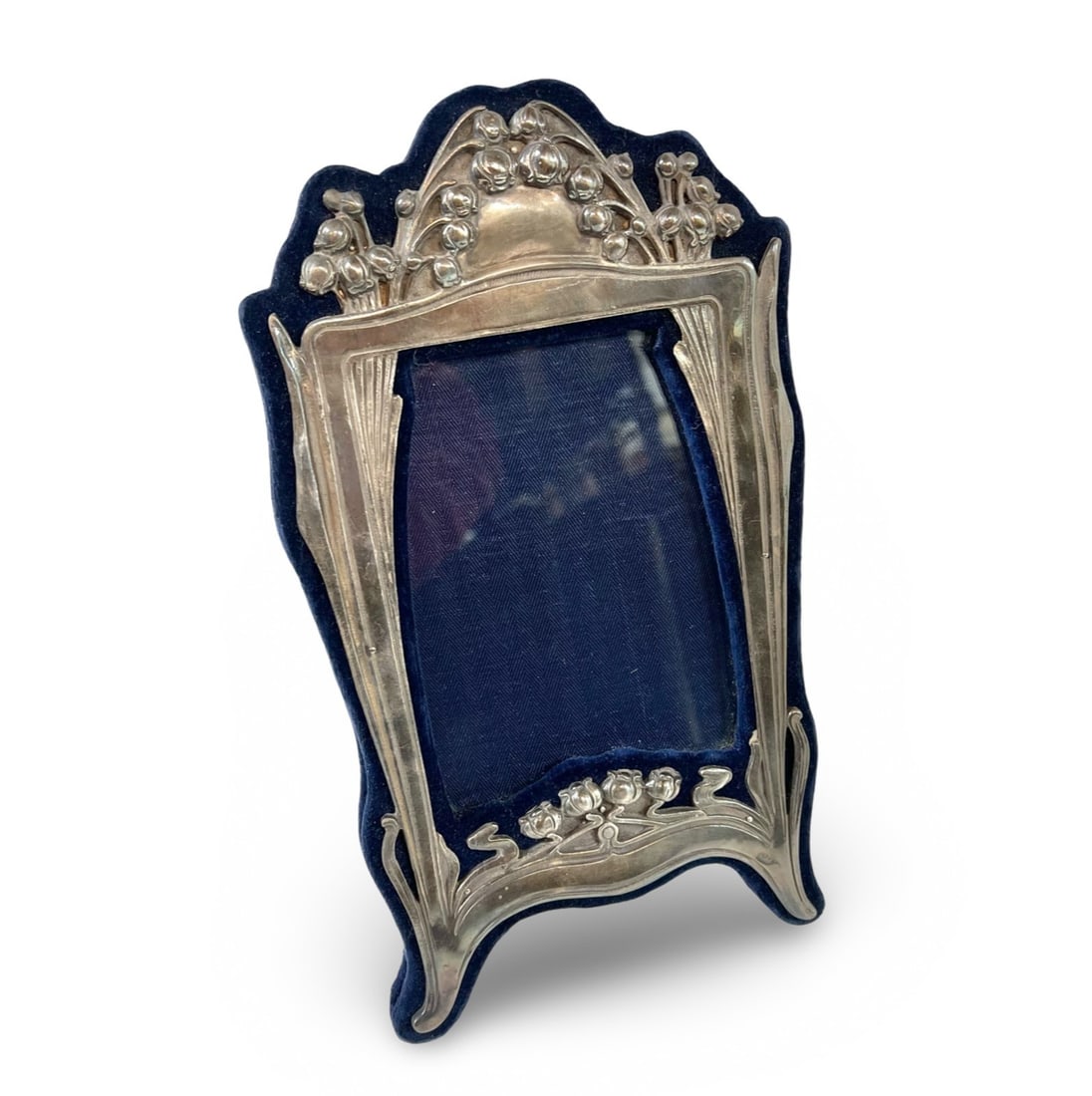 Vintage Art Nouveau design sterling silver photo frame 4 x 5.5" (1 of 7)