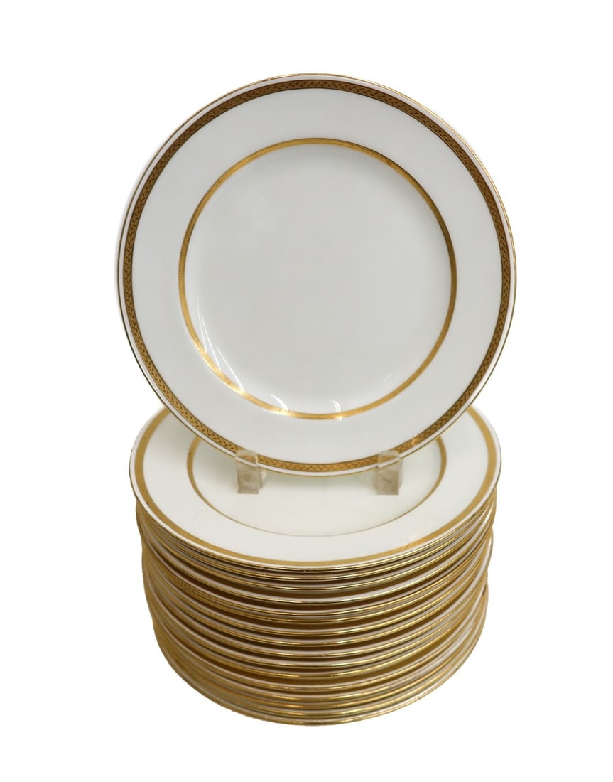 17 Minton England for Tiffany & Co Porcelain 9 inch Dessert Plates circa 1910 (1 of 9)