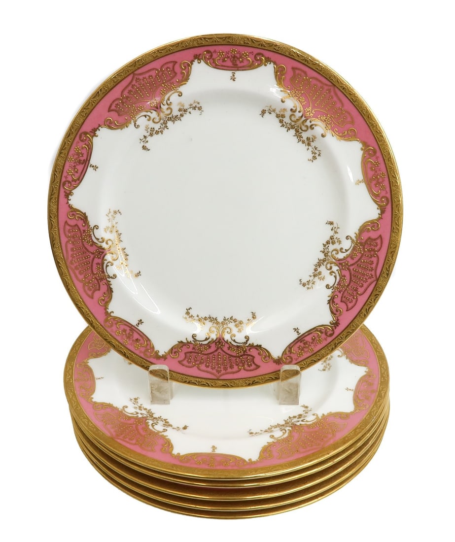 6 Royal Doulton England Porcelain Pink and Gilt 8.75 Dessert Plates circa 1900 (1 of 7)