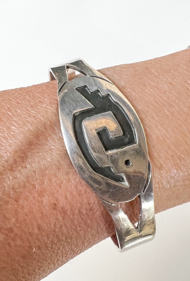 Vintage Taxco Mexico Sterling Silver Southwest style cuff bracelet (1 of 8)