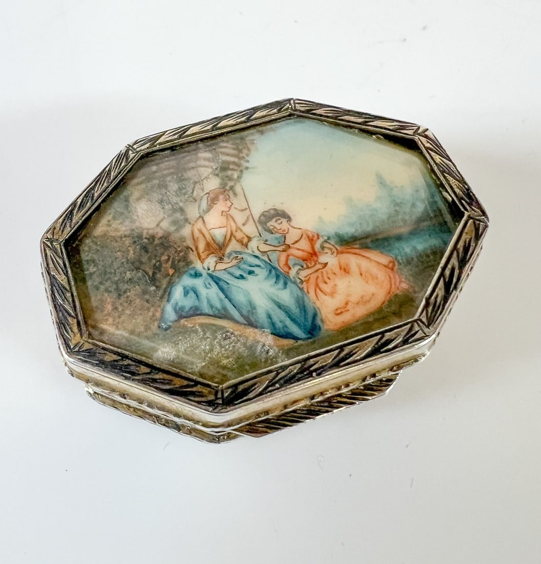 Italian 800 gilt Silver Pill Snuff Box hand painted romantic landscape (1 of 10)