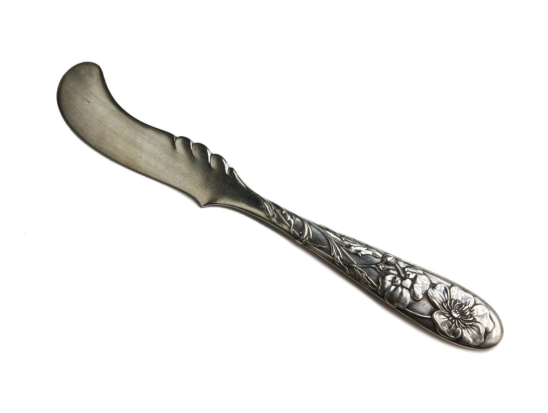 Tiffany & Co. Sterling Silver Flat Butter Knife Spreader in TIS57 (1 of 7)