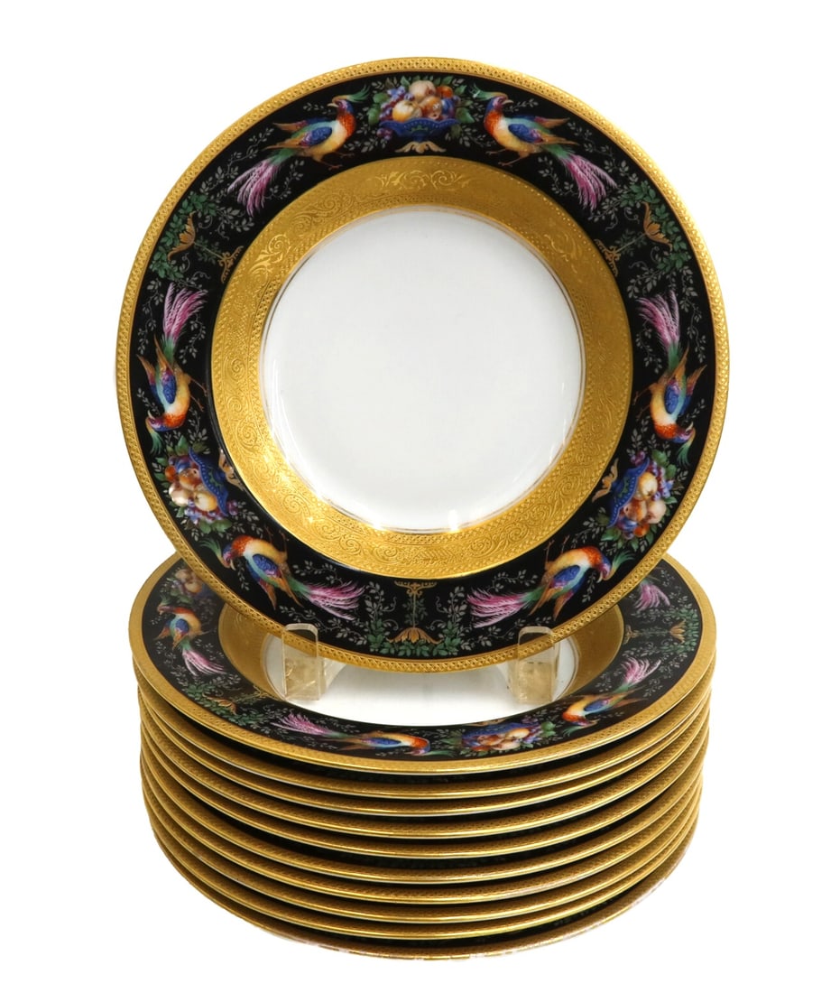 11 Black Knight Porcelain Rimmed Soup Bowls in BLK90 Pheasants Fruits 20th C: 11 Black Knight porcelain rimmed soup bowls in BLK90, 20th Century. A black and gilt rim with transfer-ware pheasants and fruits. Black Knight mark to underside. Weight: Approx. 8 lbs Measurements: Ap